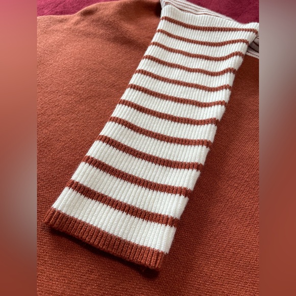 Chicwish Mock Neck Poncho Sweater Pullover Burnt Orange Striped Size S / M - Picture 11 of 13
